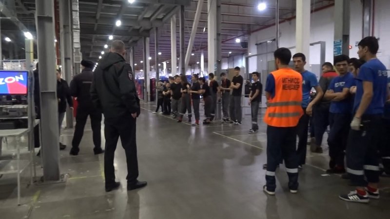 В Солнечногорске сотрудники полиции провели рейд против нелегальной миграции
